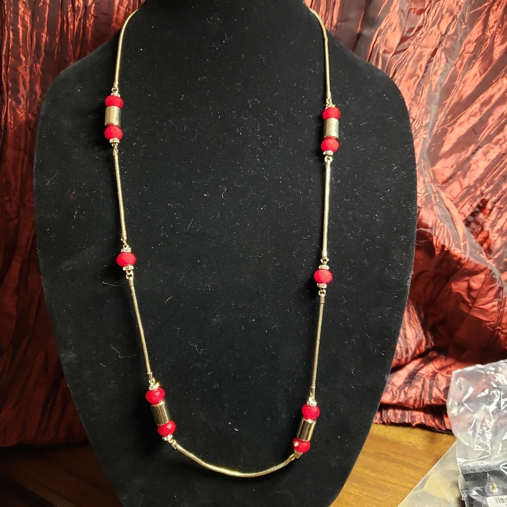 Long necklace